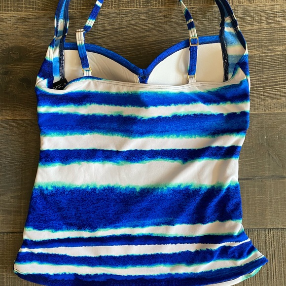 La Blanca Tankini top - Picture 3 of 3